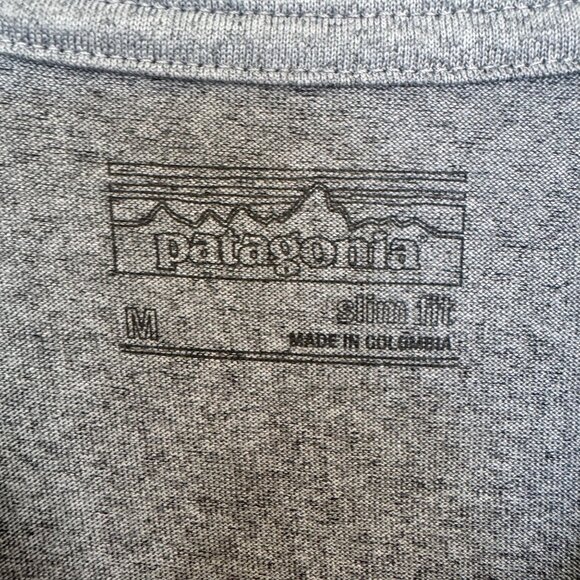 Patagonia Mens Slim Fit Gray Pocket Tee Shirt Size M Recycled Polyester Casual - Picture 5 of 11